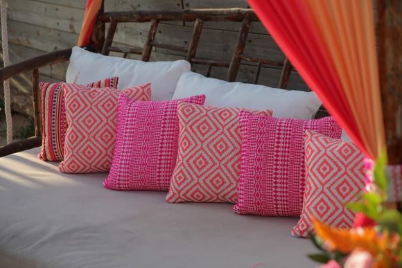 Levana & Yoel préparation Henne sur la plage